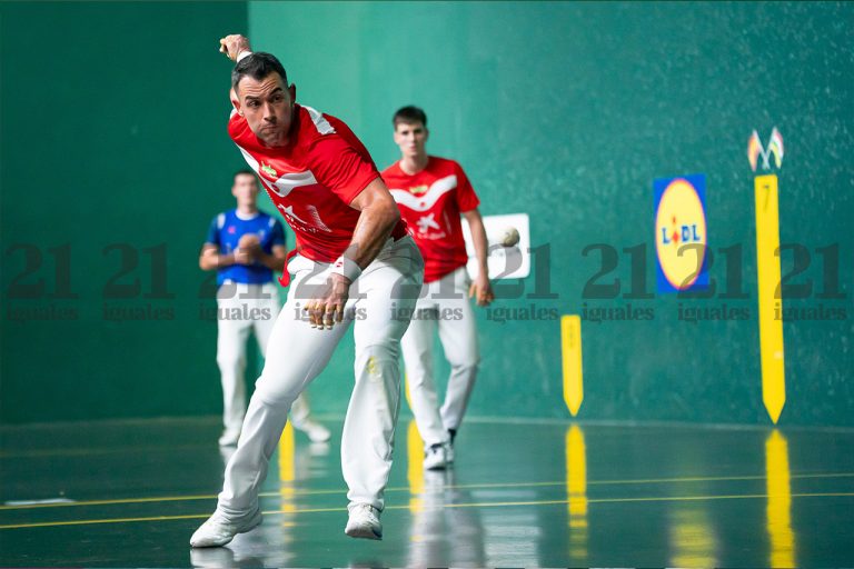 Jaka e Iztueta completan las semifinales