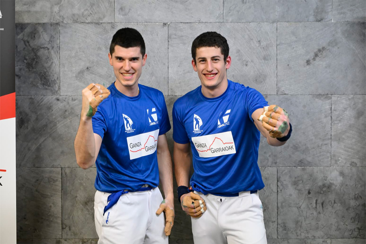 Igoa-Bernaola y Nazabal completan las semifinales en una jornada marcada por la lesión de Ibarluzea