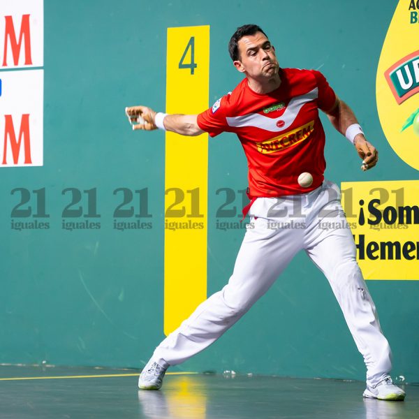 Remontada de Jaka para completar los cuartos