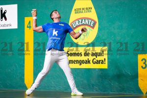 Iker Larrazabal se lleva el primer punto de la liguilla