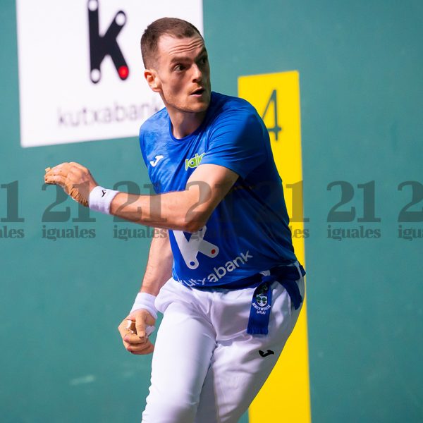 Unai Laso consigue su primer punto basado en una gran pegada