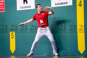 Artola remonta para seguir vivo