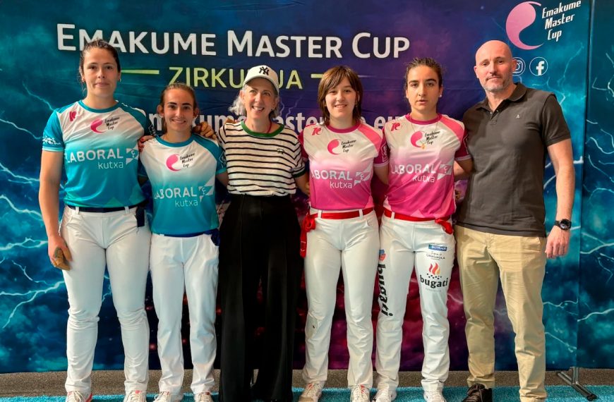 Sagardui-Gaminde y Ruiz de Infante-Erasun son las finalistas del Abierto de Navarra