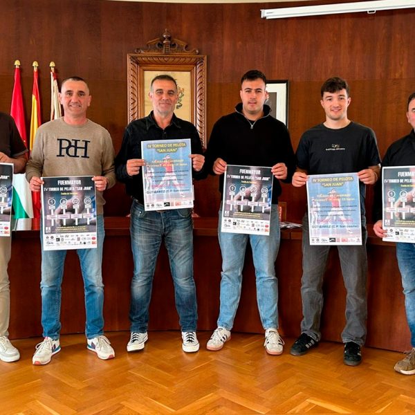 Este martes se ha presentado en el Ayuntamiento de Fuenmayor, el IV Torneo de Pelota San Juan del 4 y medio.