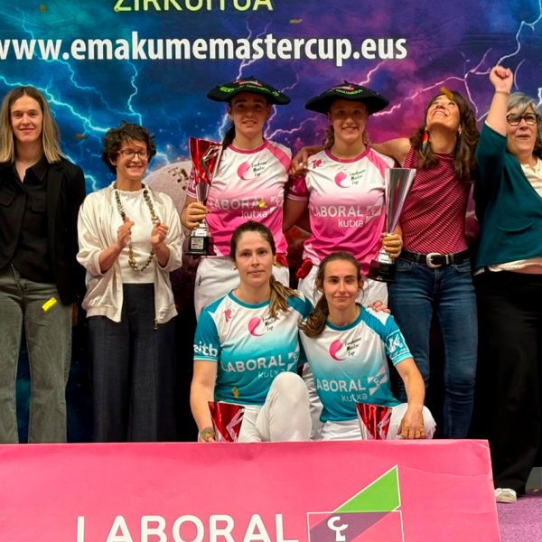 El Labrit se queda pequeño para que Sagardui-Gaminde se calen las primeras txapelas de su nueva era en una gran final