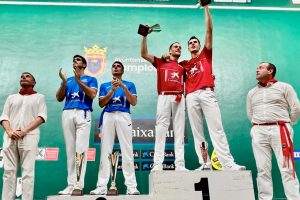 Laso e Iztueta gana la batalla